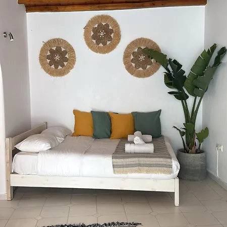 Dimelal Cycladic Heart Of Apartman *